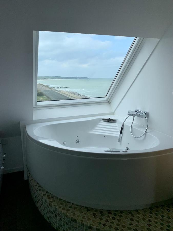 Duplex Avec Jacuzzi Vue Imprenable Sur La Baie De Wissant 아파트 외부 사진